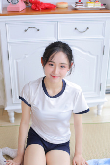 小伙与熟女50岁HD